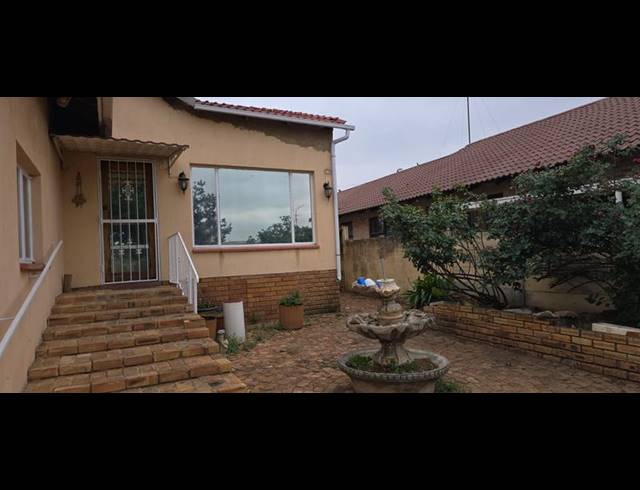 3 BEDROOM HOUSE FOR SALE IN TULISA PARK